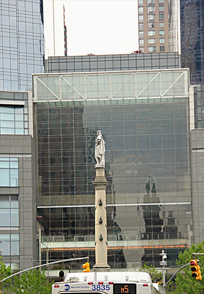 254-Памятник Колумбу